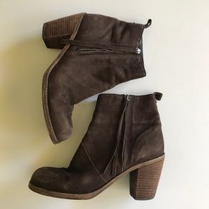 dolce vita leather fringe ankle heel boot zipper